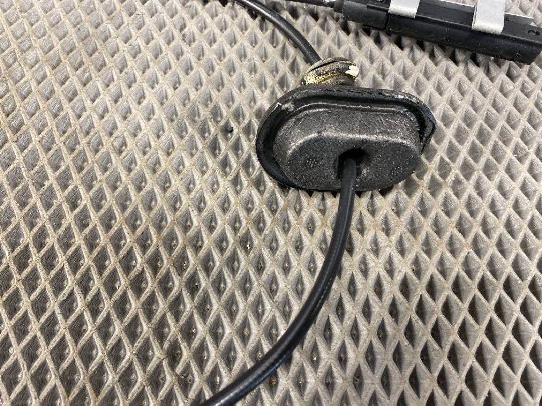 Трос капота, 720 рублей, Красноярск