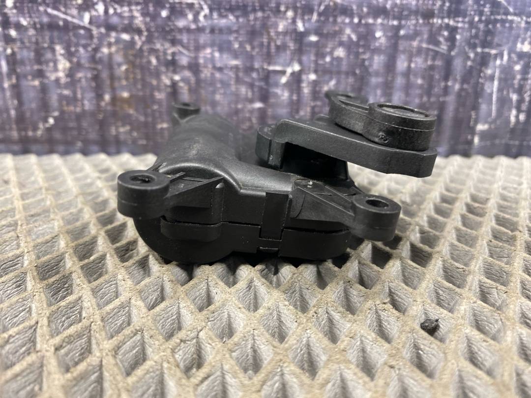 Мотор заслонки печки, 1470 рублей, Красноярск