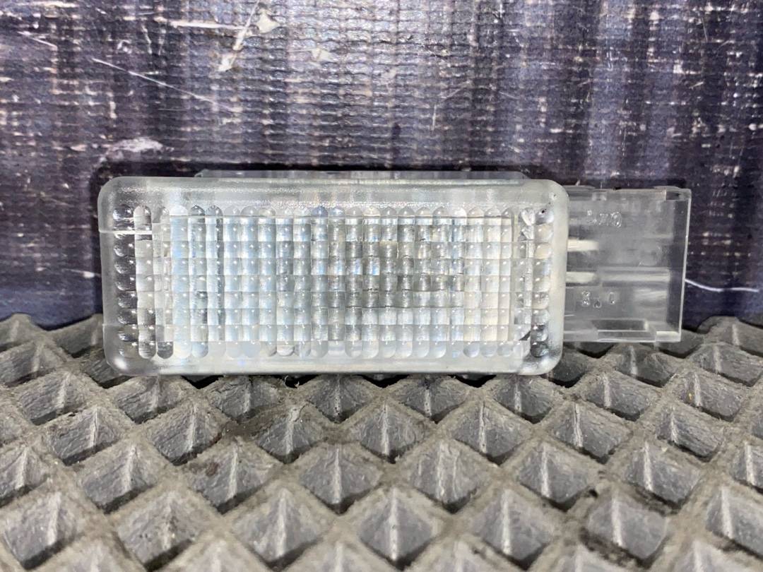 Плафон салона, 360 рублей, Красноярск