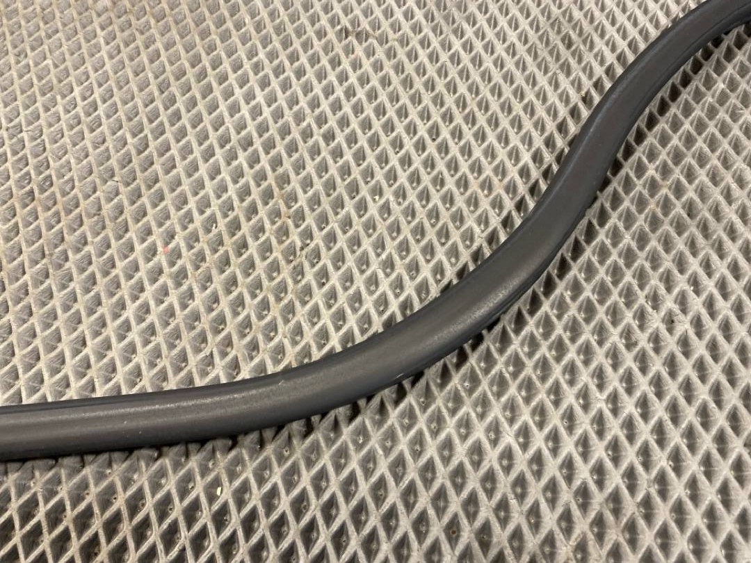 Подкапотный уплотнитель, 920 рублей, Красноярск