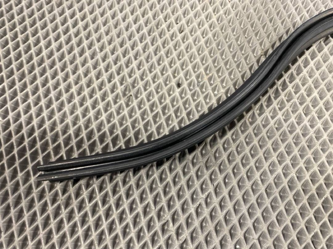 Подкапотный уплотнитель, 920 рублей, Красноярск