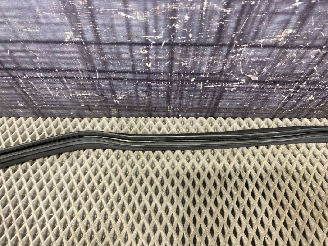 Подкапотный уплотнитель, 920 рублей, Красноярск