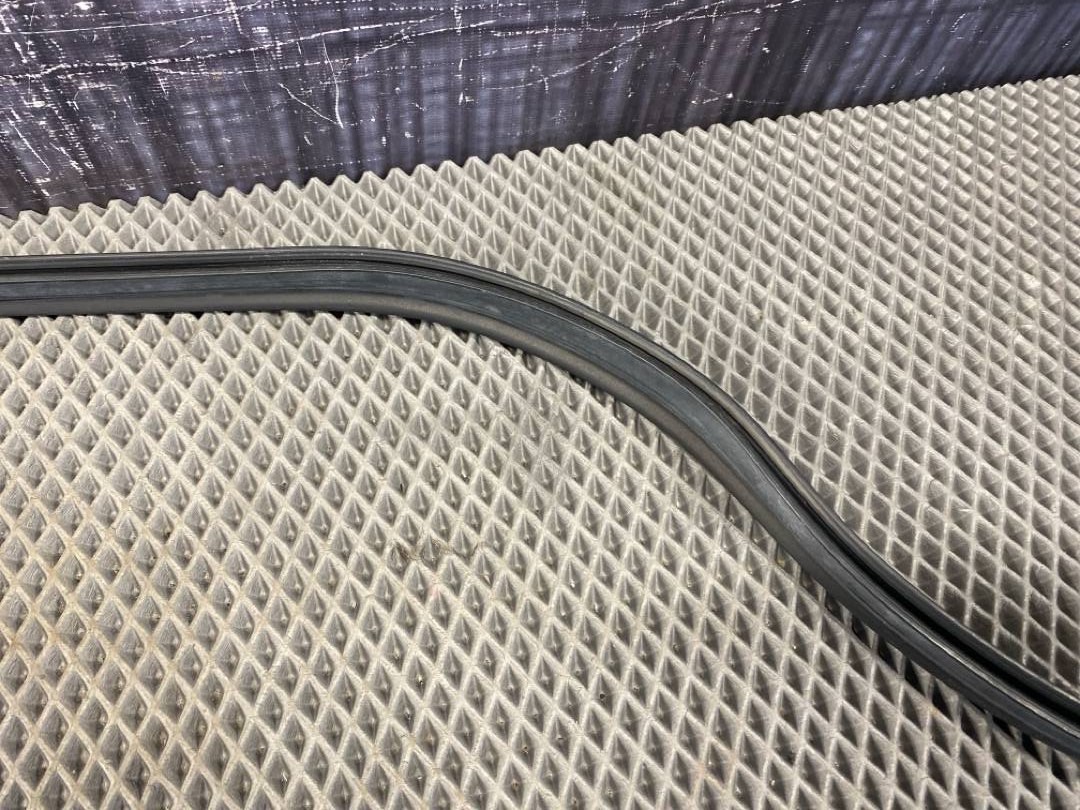 Подкапотный уплотнитель, 920 рублей, Красноярск