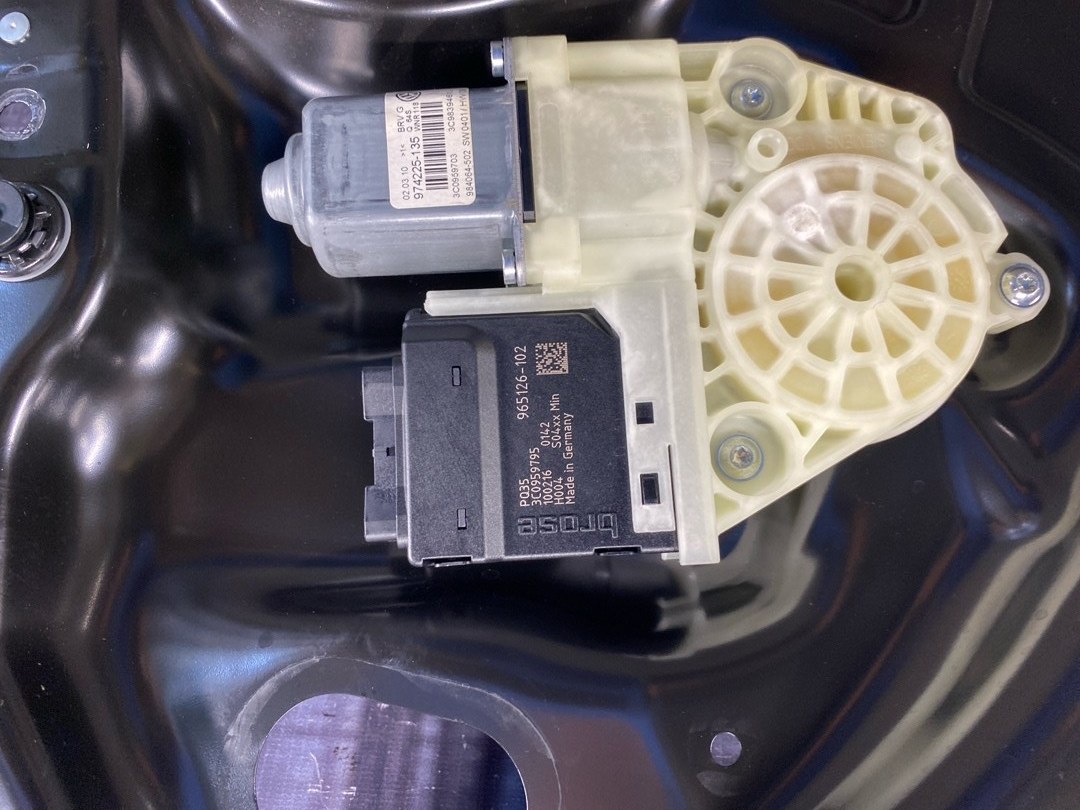 Стеклоподъемник, 1730 рублей, Красноярск