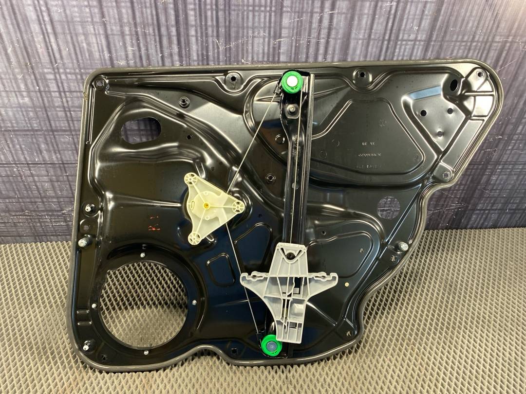 Стеклоподъемник, 1730 рублей, Красноярск