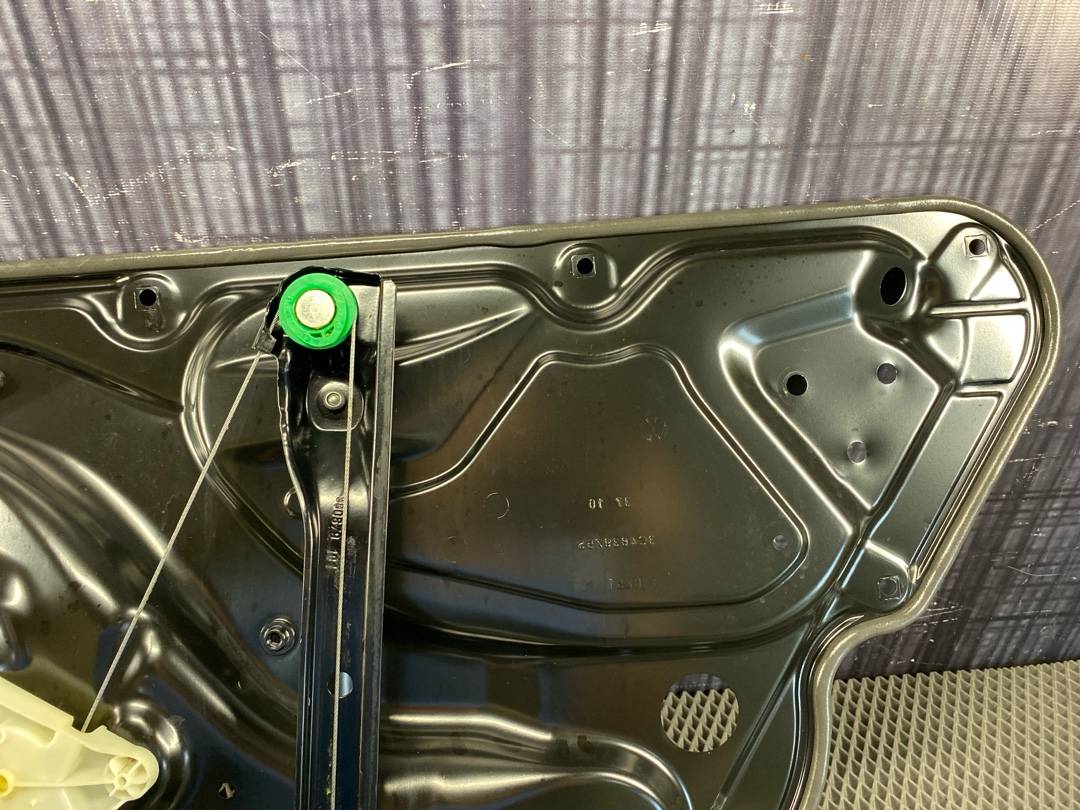 Стеклоподъемник, 1730 рублей, Красноярск