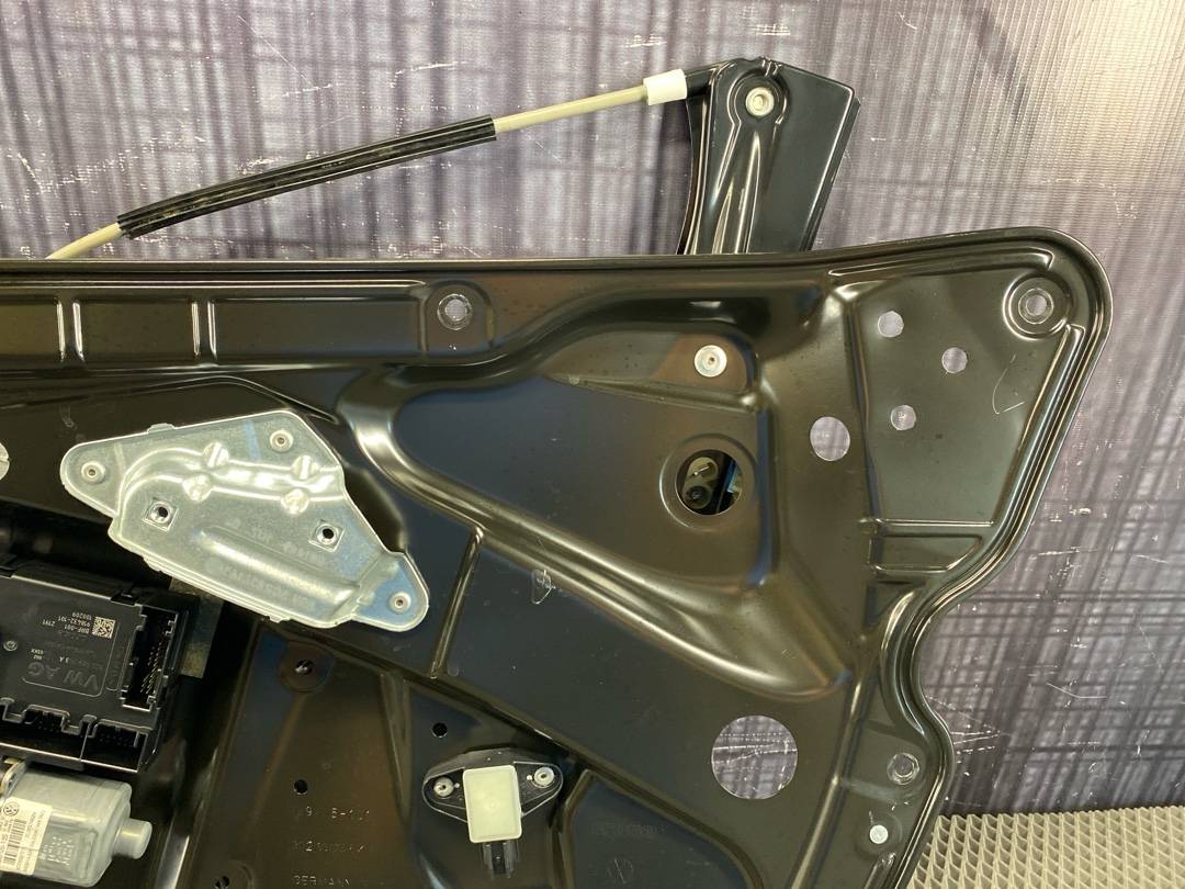 Стеклоподъемник, 2860 рублей, Красноярск