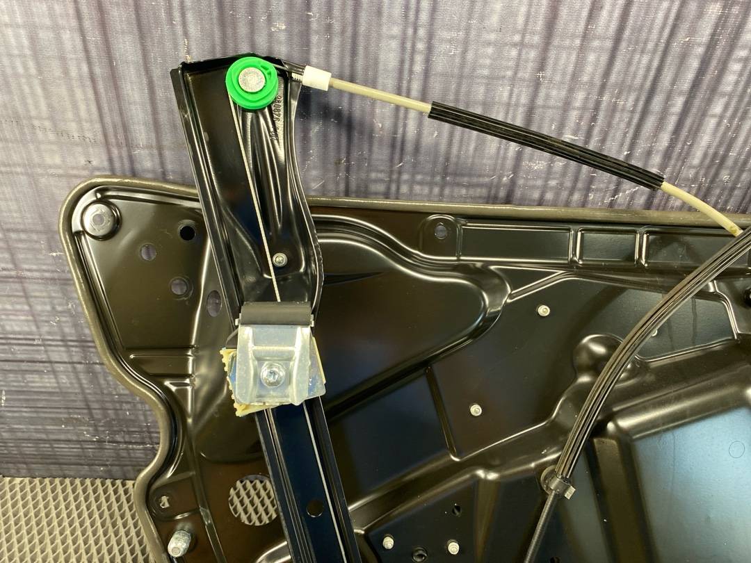 Стеклоподъемник, 2860 рублей, Красноярск