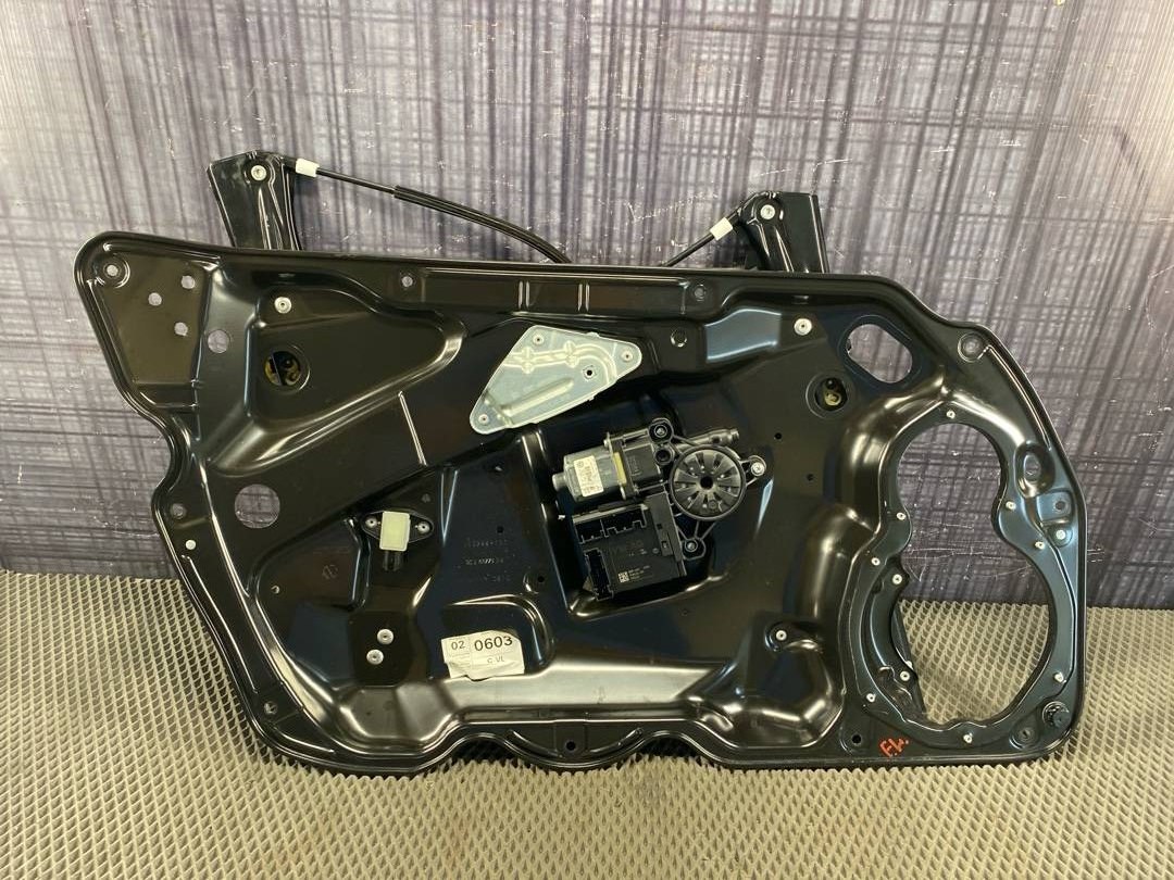 Стеклоподъемник, 2860 рублей, Красноярск