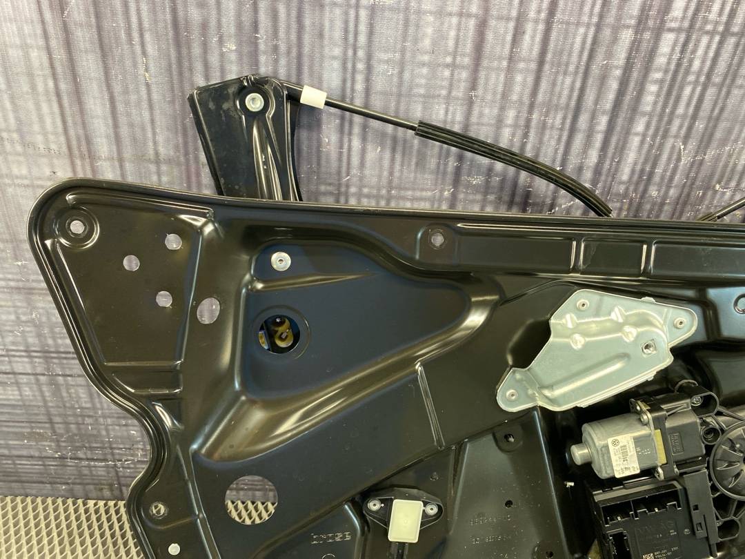 Стеклоподъемник, 2860 рублей, Красноярск