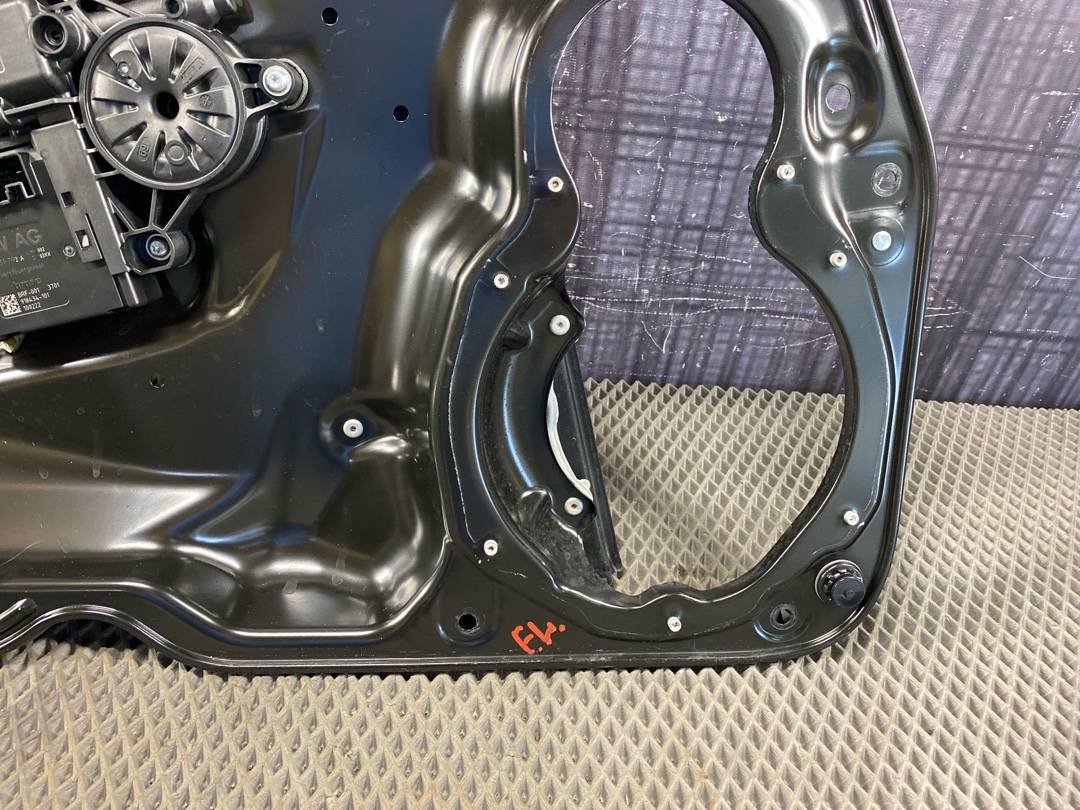 Стеклоподъемник, 2860 рублей, Красноярск