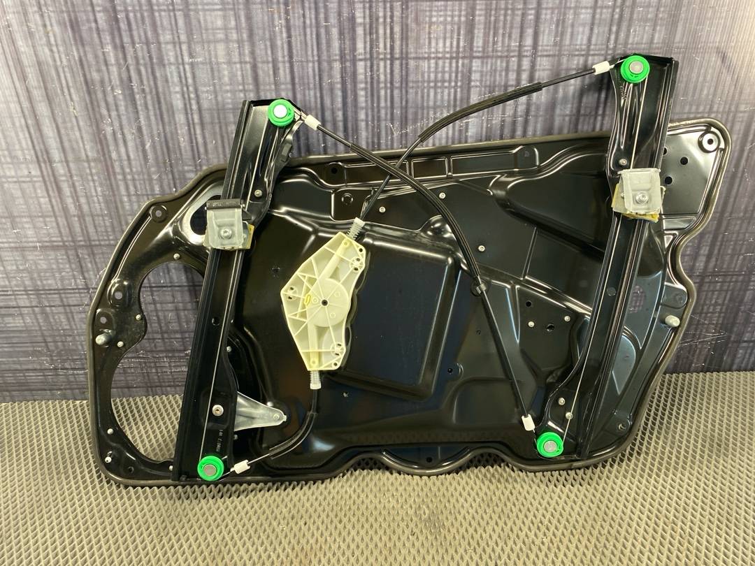 Стеклоподъемник, 2860 рублей, Красноярск