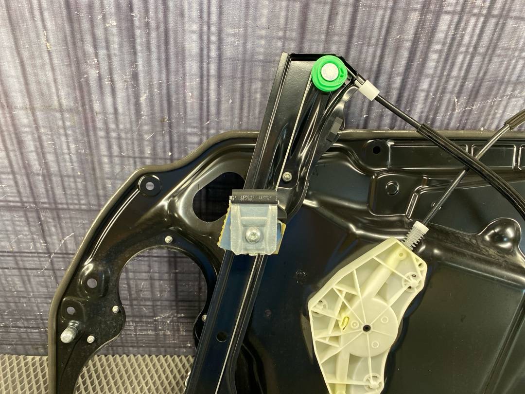 Стеклоподъемник, 2860 рублей, Красноярск