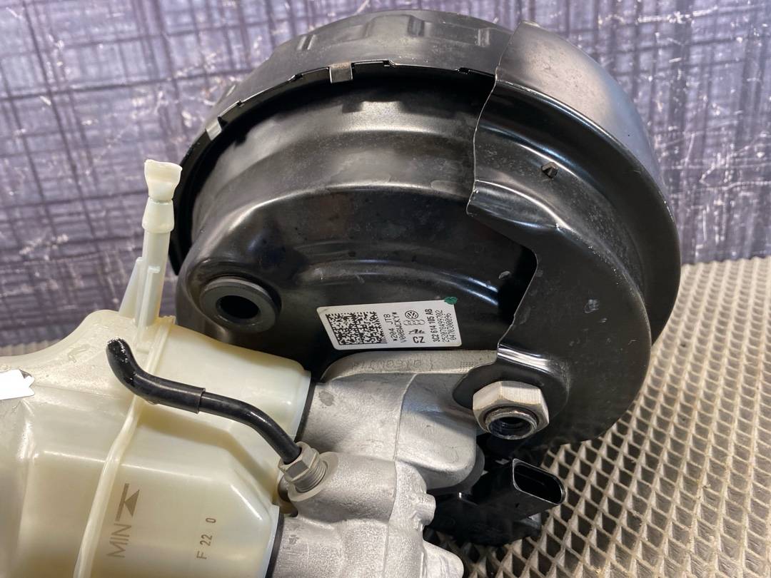 Вакуумный усилитель, 2620 рублей, Красноярск