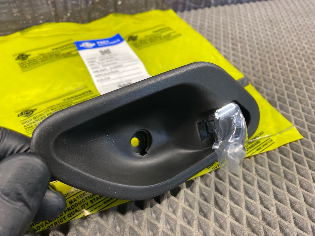 Ручка двери внутренняя, 1860 рублей, Красноярск