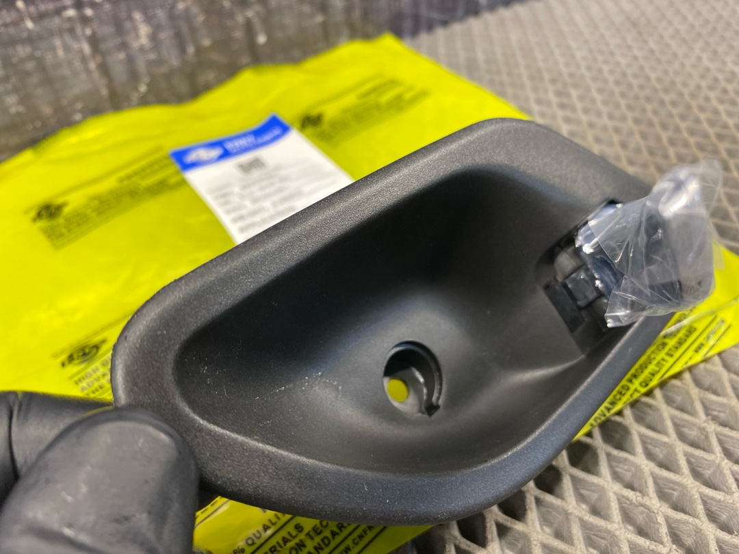 Ручка двери внутренняя, 1860 рублей, Красноярск