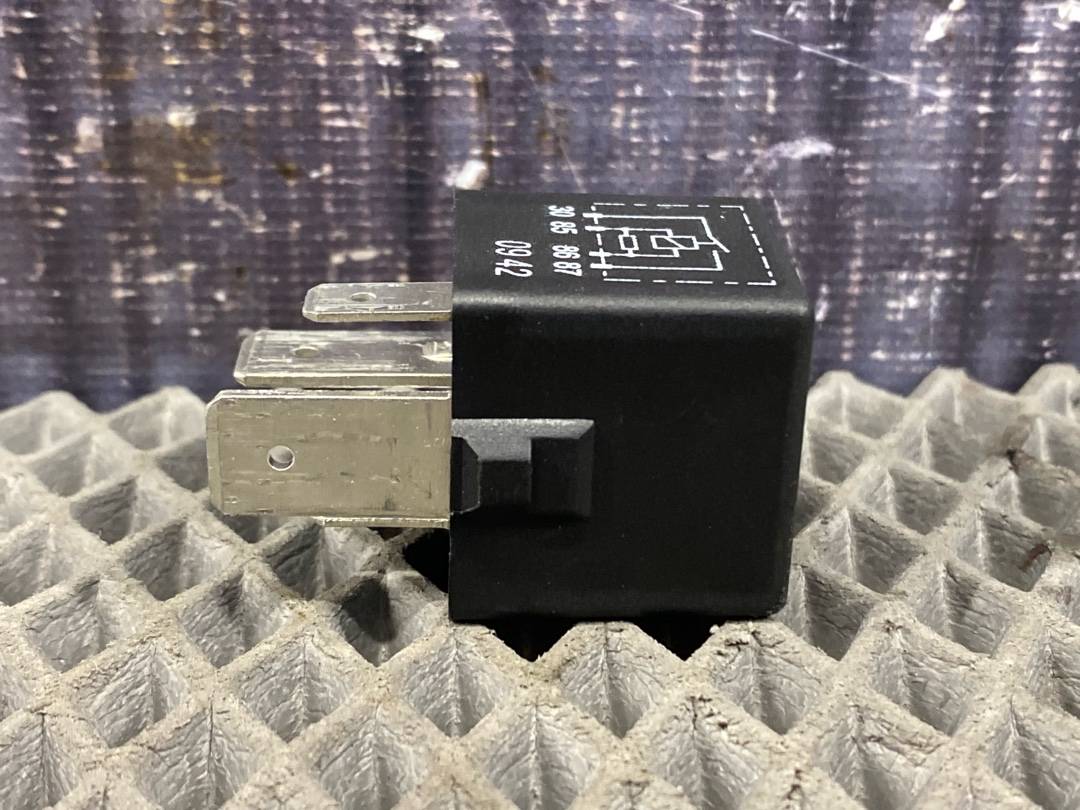 Реле, 580 рублей, Красноярск