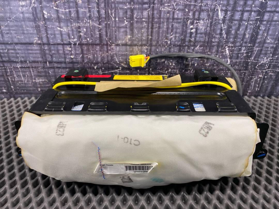 Подушка безопасности, 2560 рублей, Красноярск