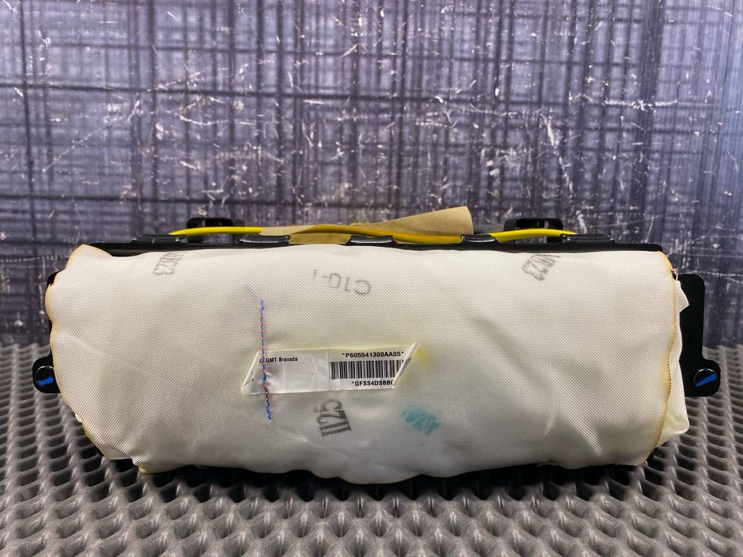 Подушка безопасности, 2560 рублей, Красноярск