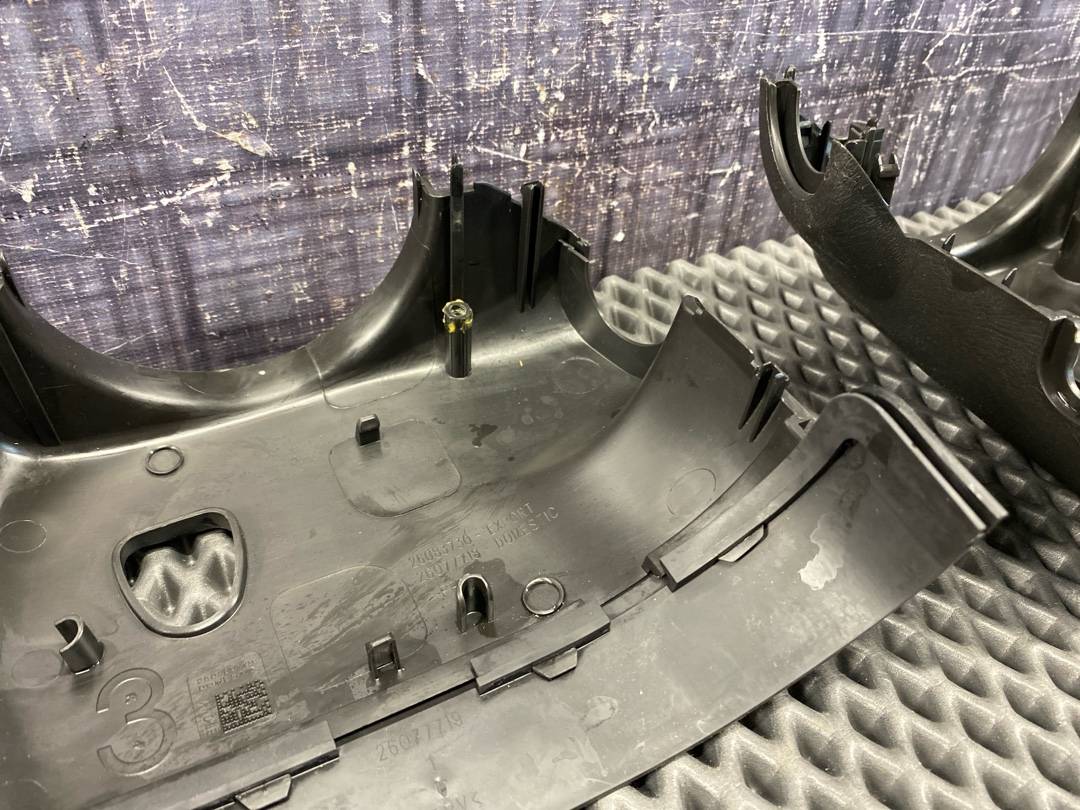 Кожух рулевой колонки, 1020 рублей, Красноярск