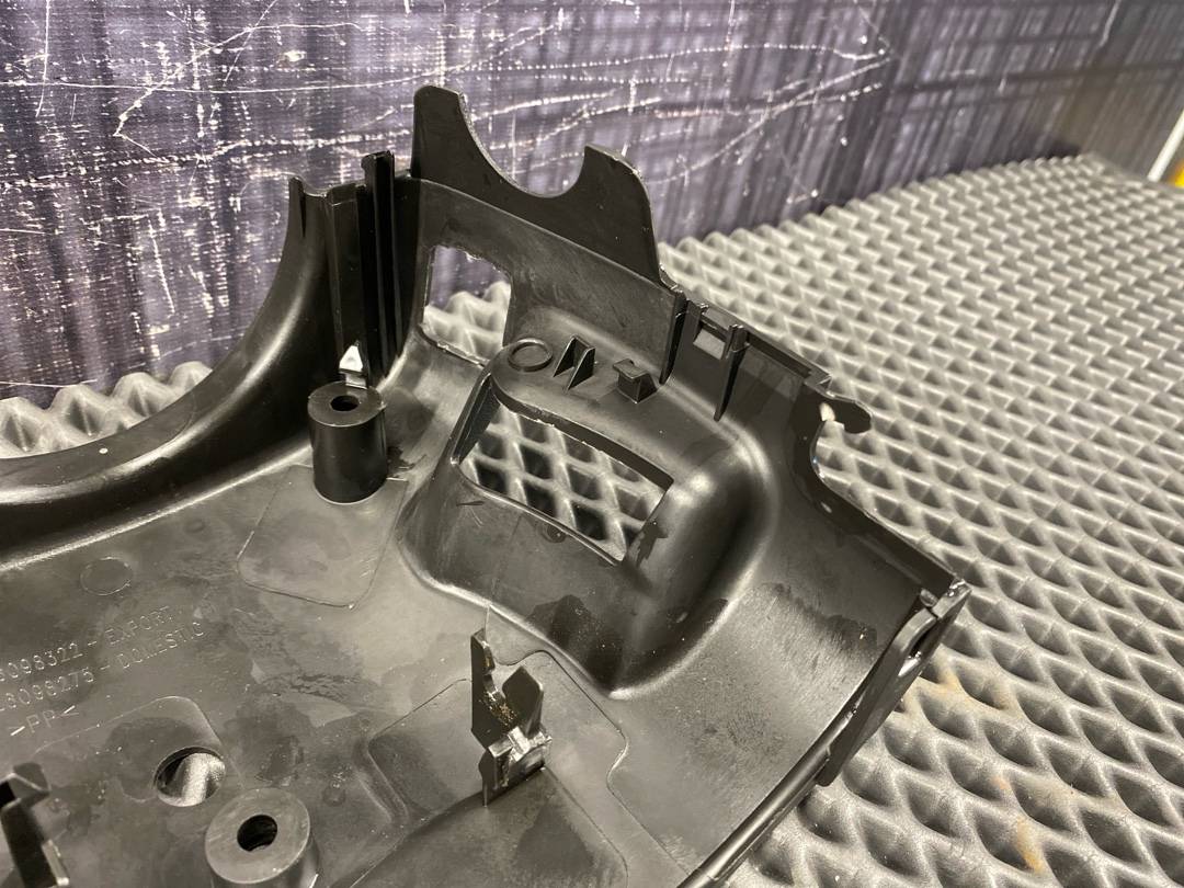 Кожух рулевой колонки, 1020 рублей, Красноярск