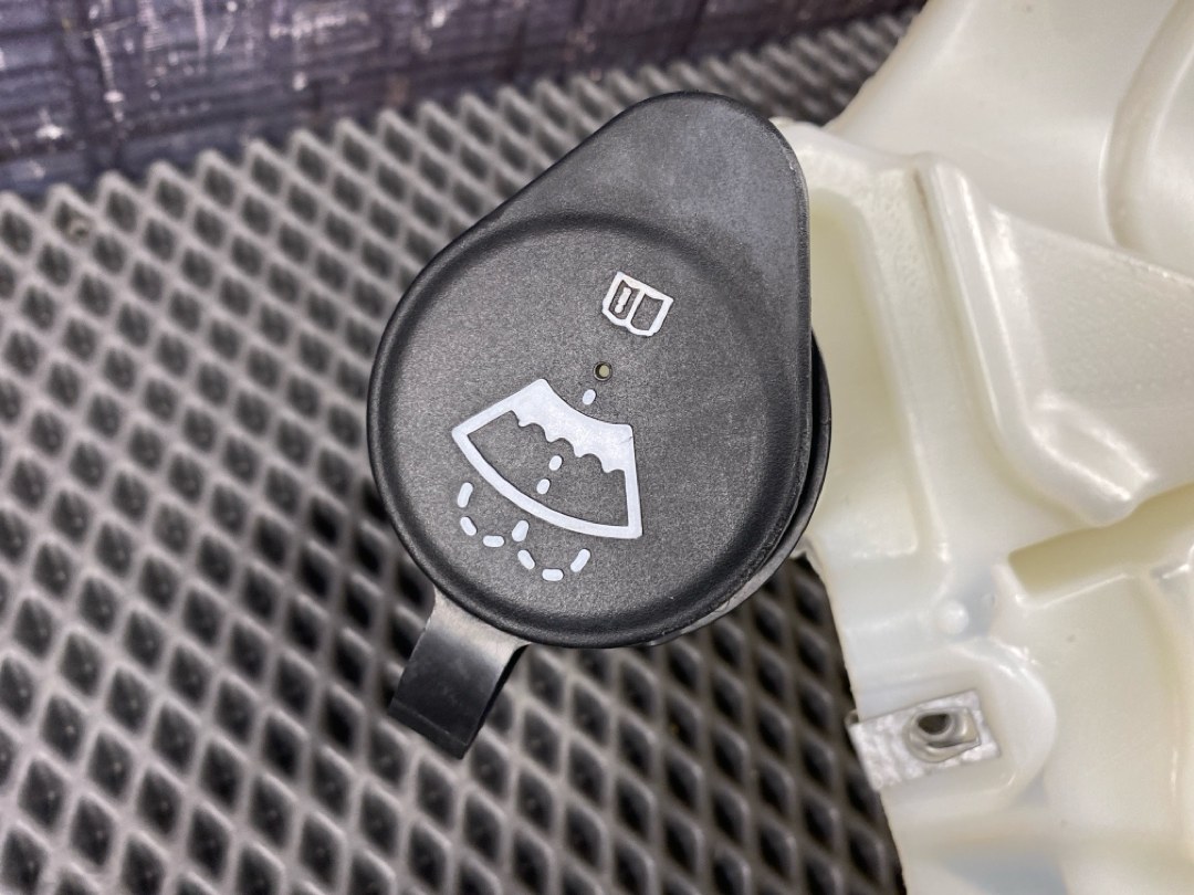 Бачок омывателя, 1940 рублей, Красноярск