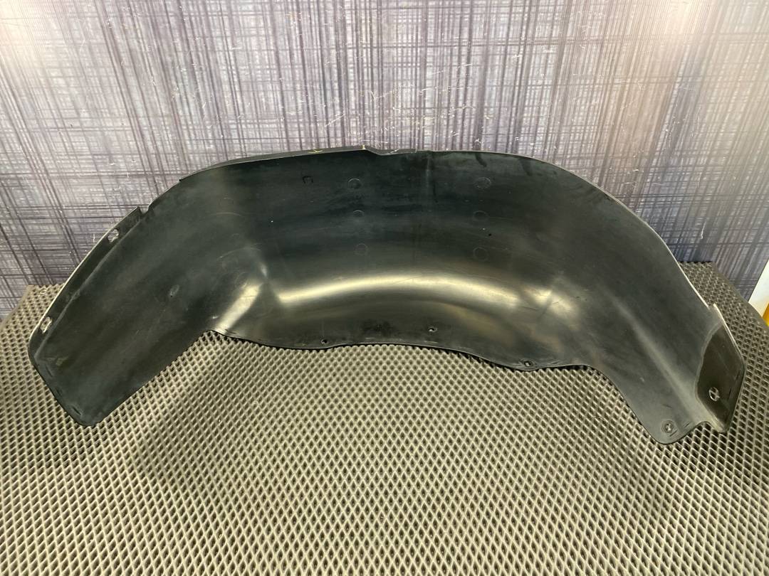 Подкрылок, 920 рублей, Красноярск