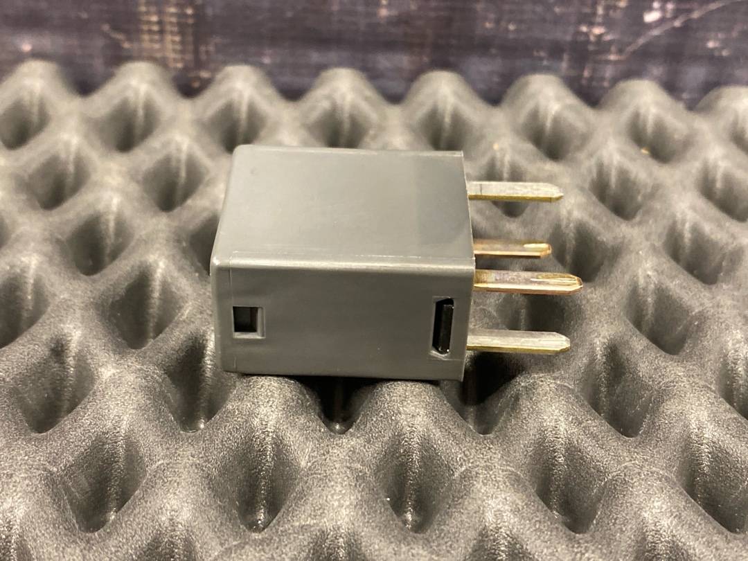 Реле, 434 рублей, Красноярск