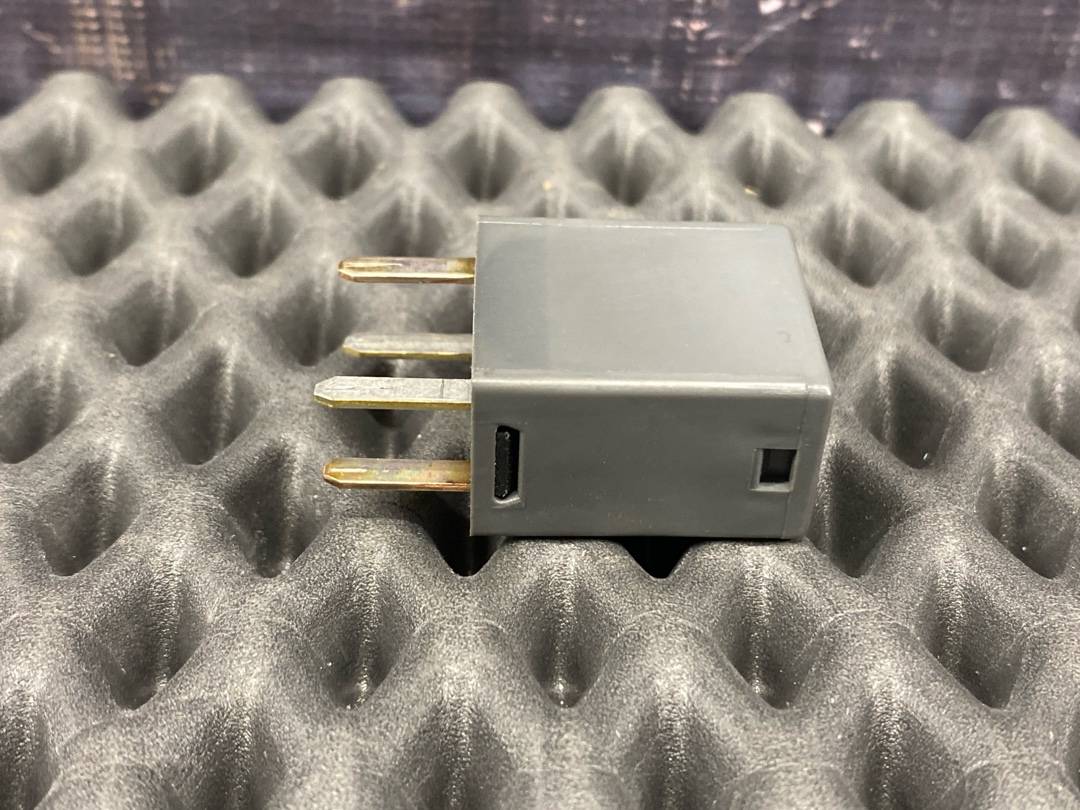 Реле, 434 рублей, Красноярск