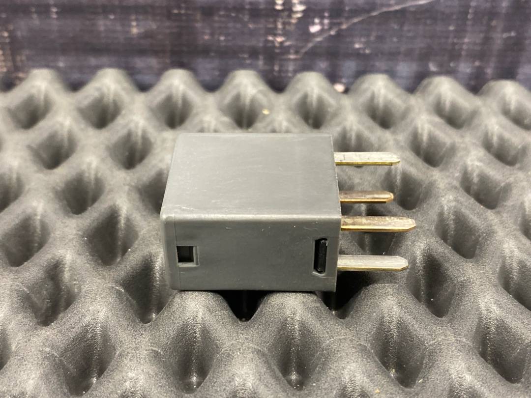 Реле, 434 рублей, Красноярск