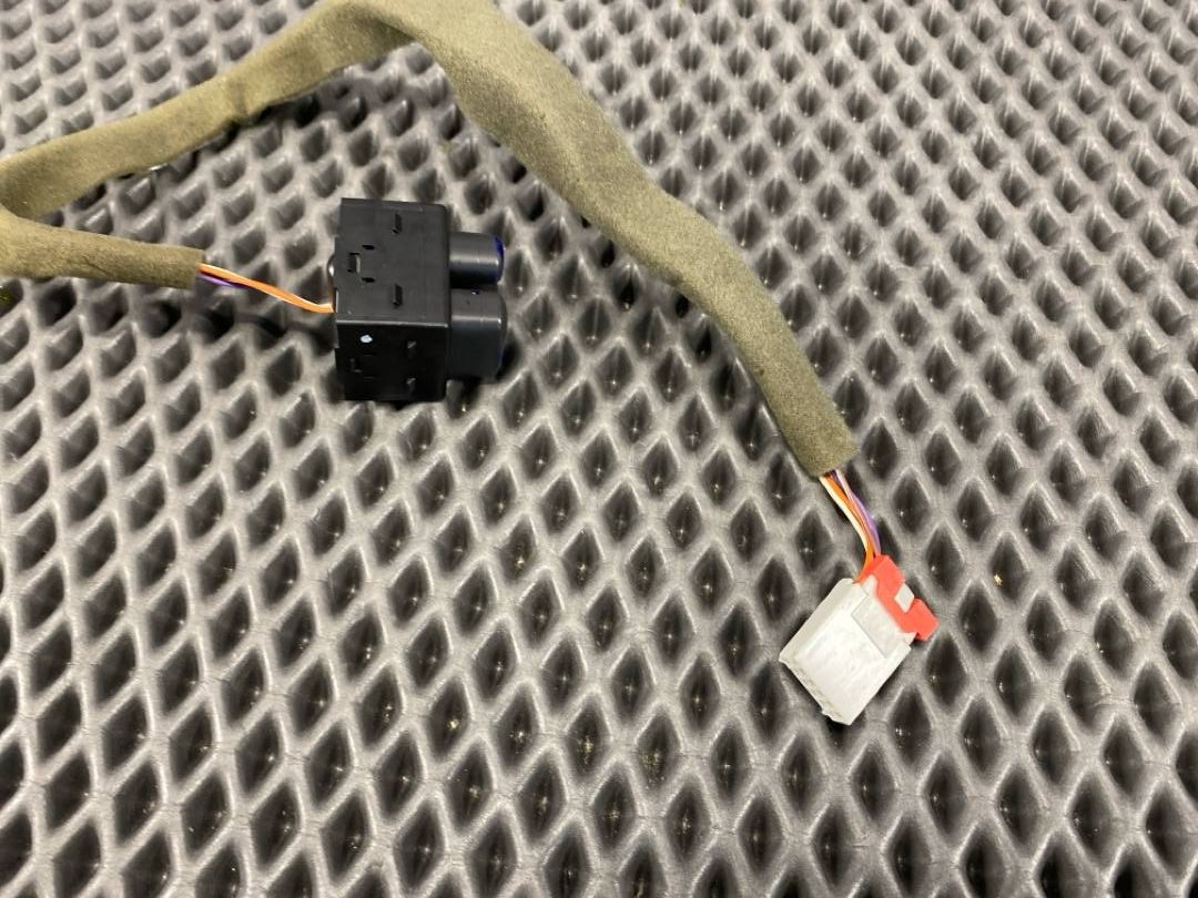 Кнопка памяти сиденья, 620 рублей, Красноярск