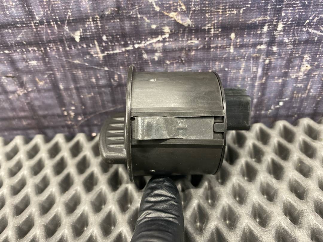 Переключатель блокировки дифференциала, 2710 рублей, Красноярск