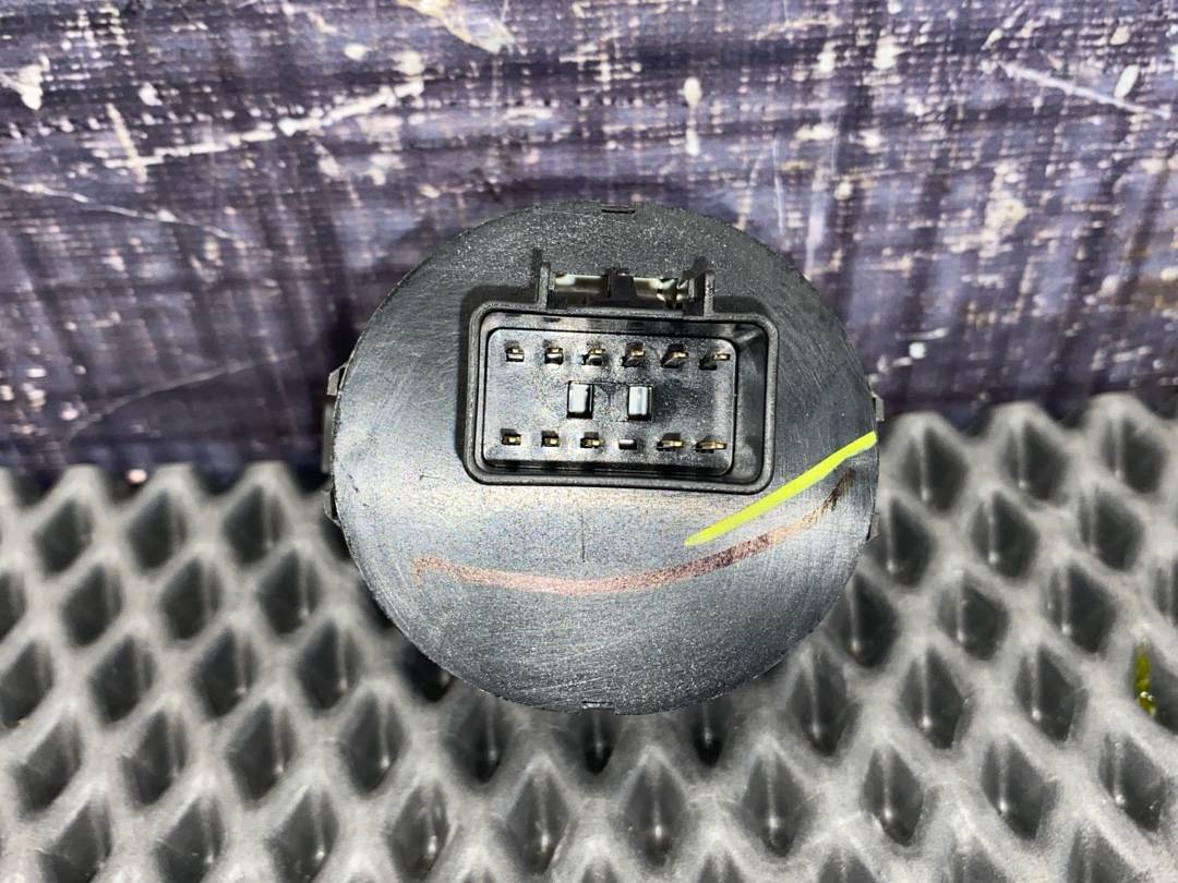 Переключатель блокировки дифференциала, 2710 рублей, Красноярск