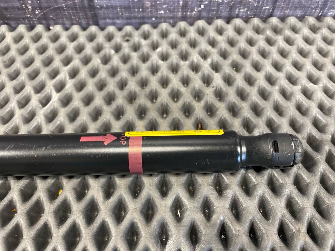 Амортизатор багажника, 2840 рублей, Красноярск