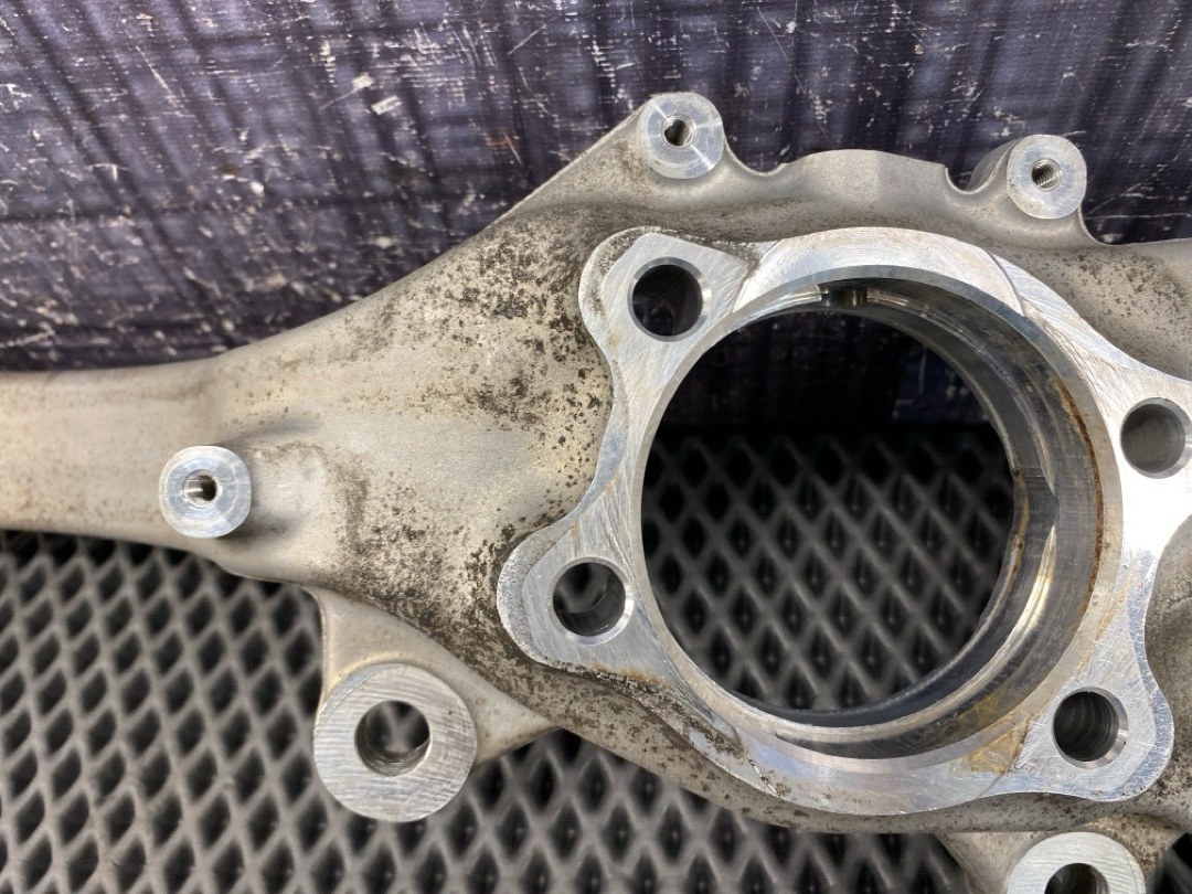 Поворотный кулак, 6980 рублей, Красноярск