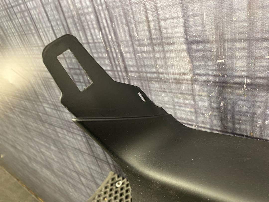 Пластик крышки багажника, 1870 рублей, Красноярск