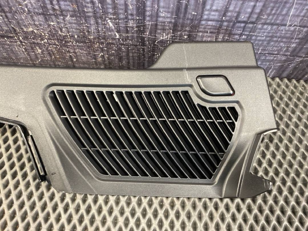 Пластик багажника, 1080 рублей, Красноярск