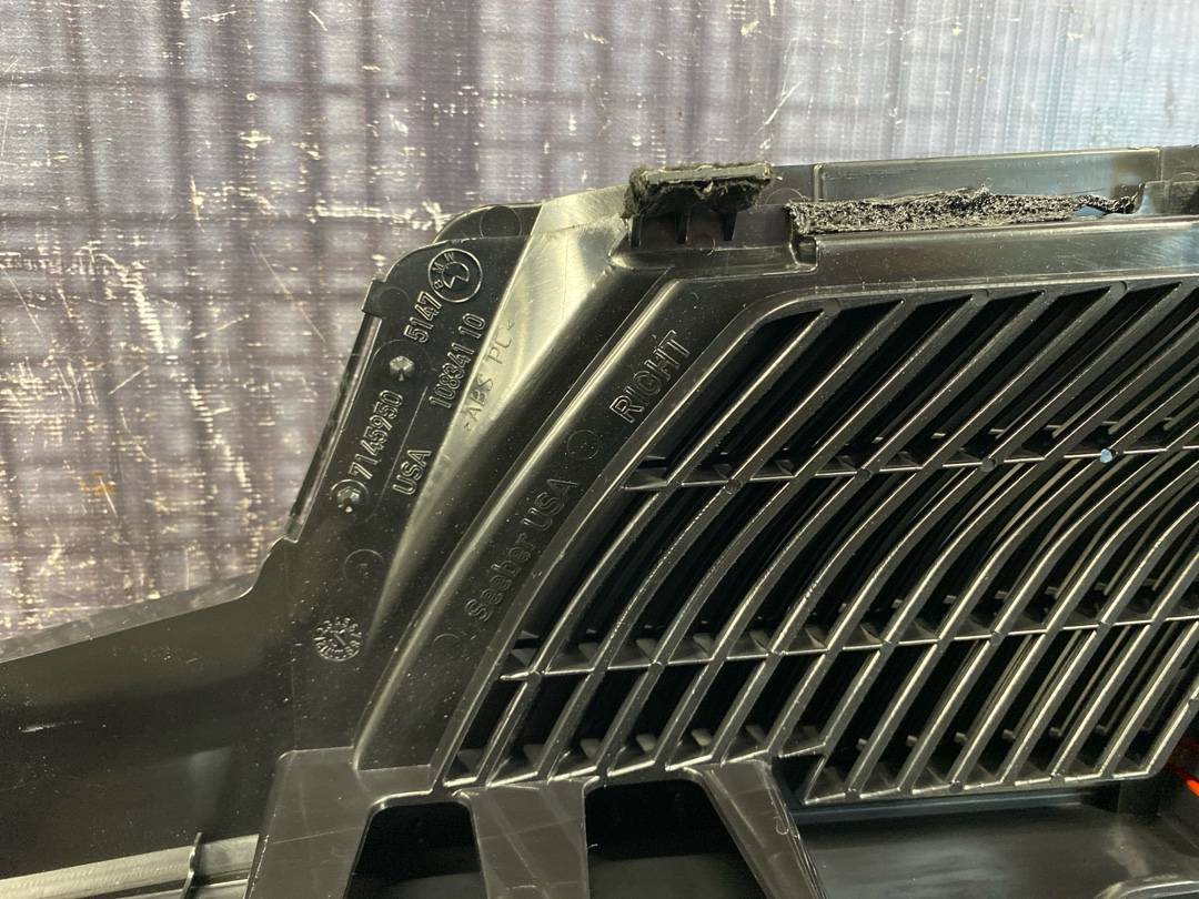 Пластик багажника, 1080 рублей, Красноярск