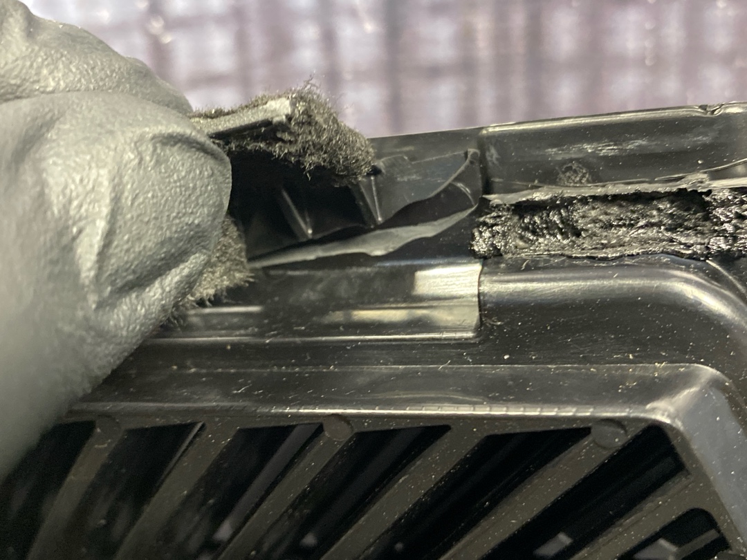 Пластик багажника, 1080 рублей, Красноярск