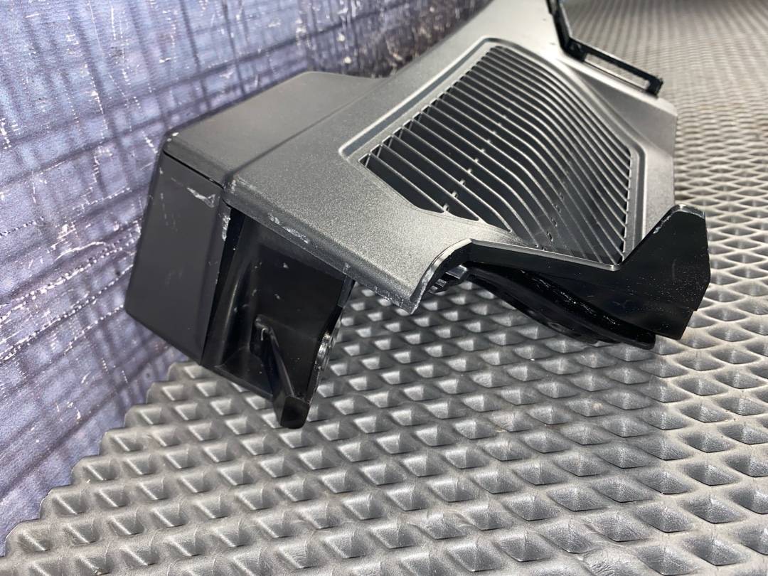 Пластик багажника, 1080 рублей, Красноярск