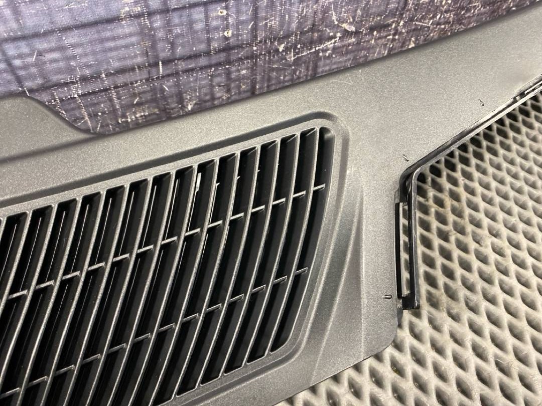 Пластик багажника, 1080 рублей, Красноярск