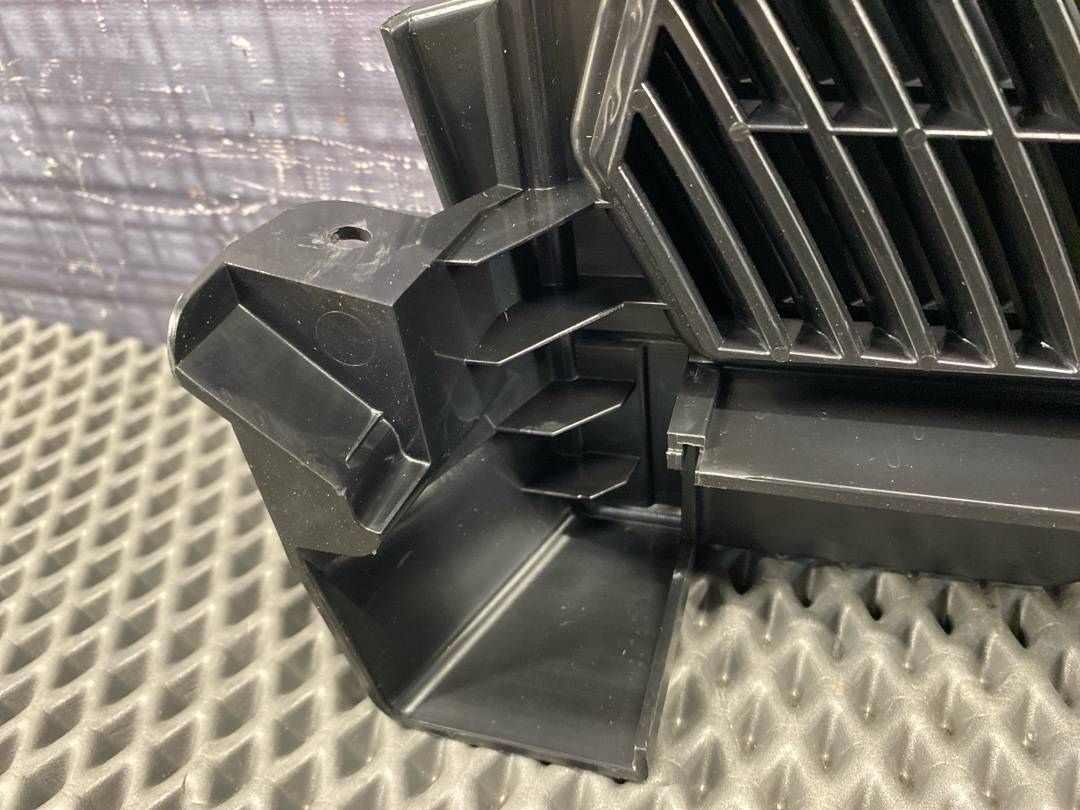 Пластик багажника, 1080 рублей, Красноярск