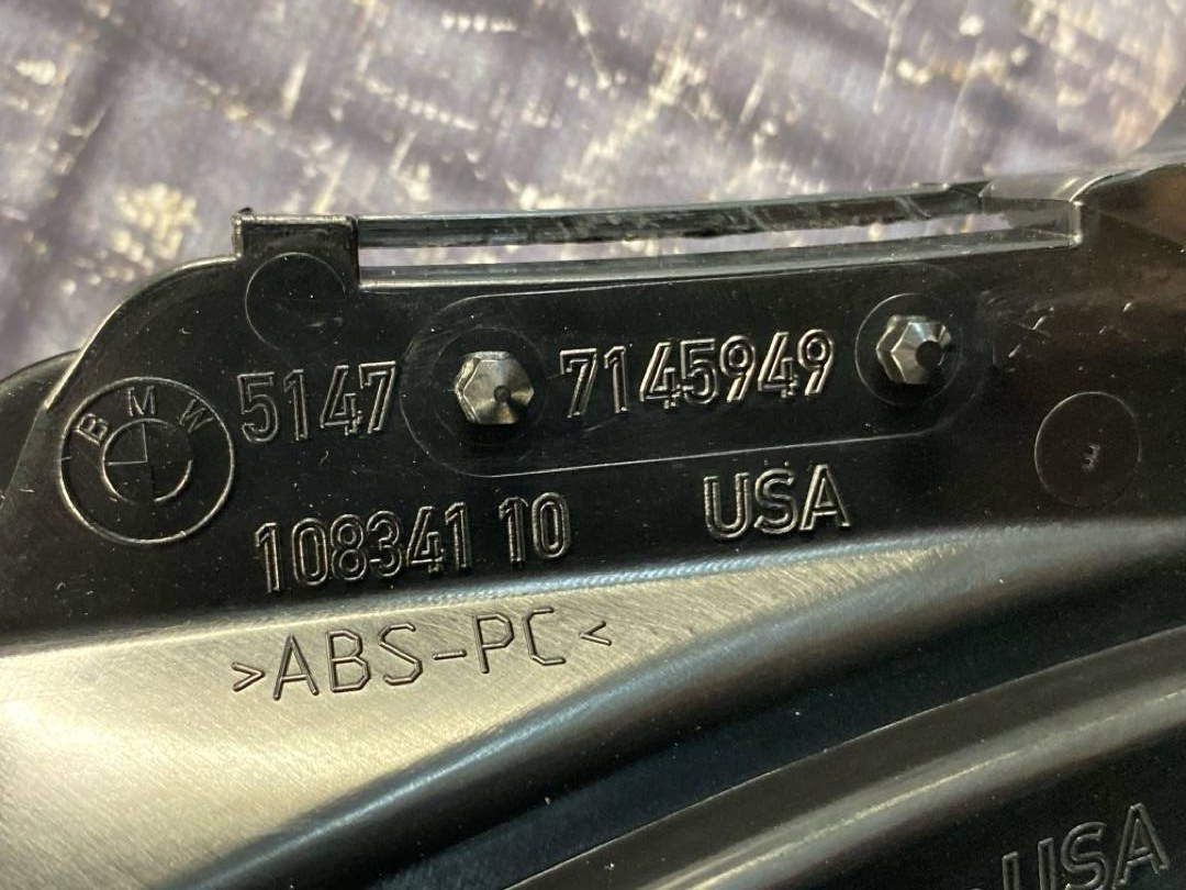 Пластик багажника, 1080 рублей, Красноярск