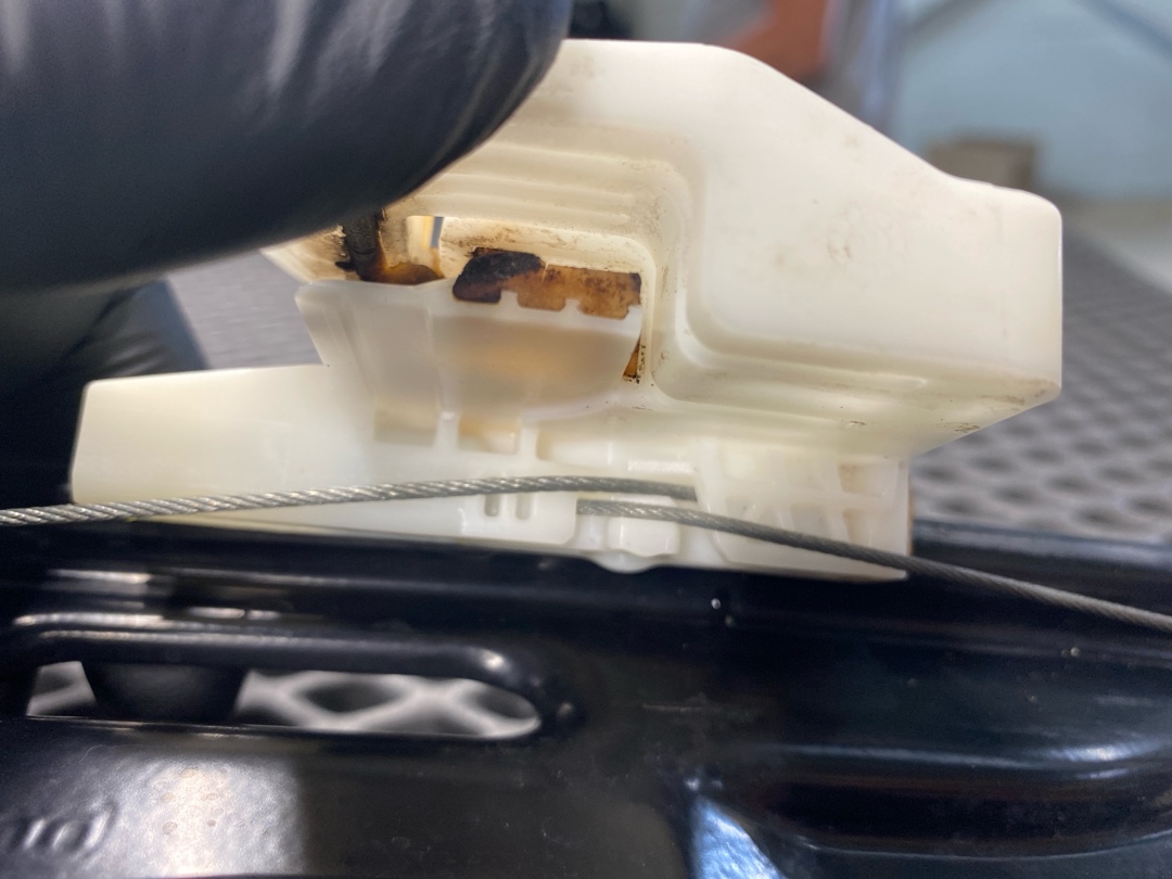 Стеклоподъемник, 2520 рублей, Красноярск