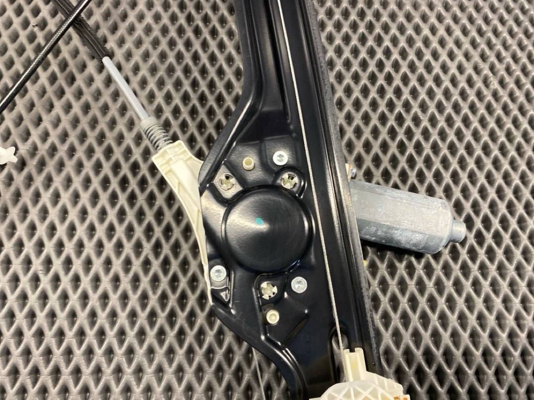 Стеклоподъемник, 2520 рублей, Красноярск