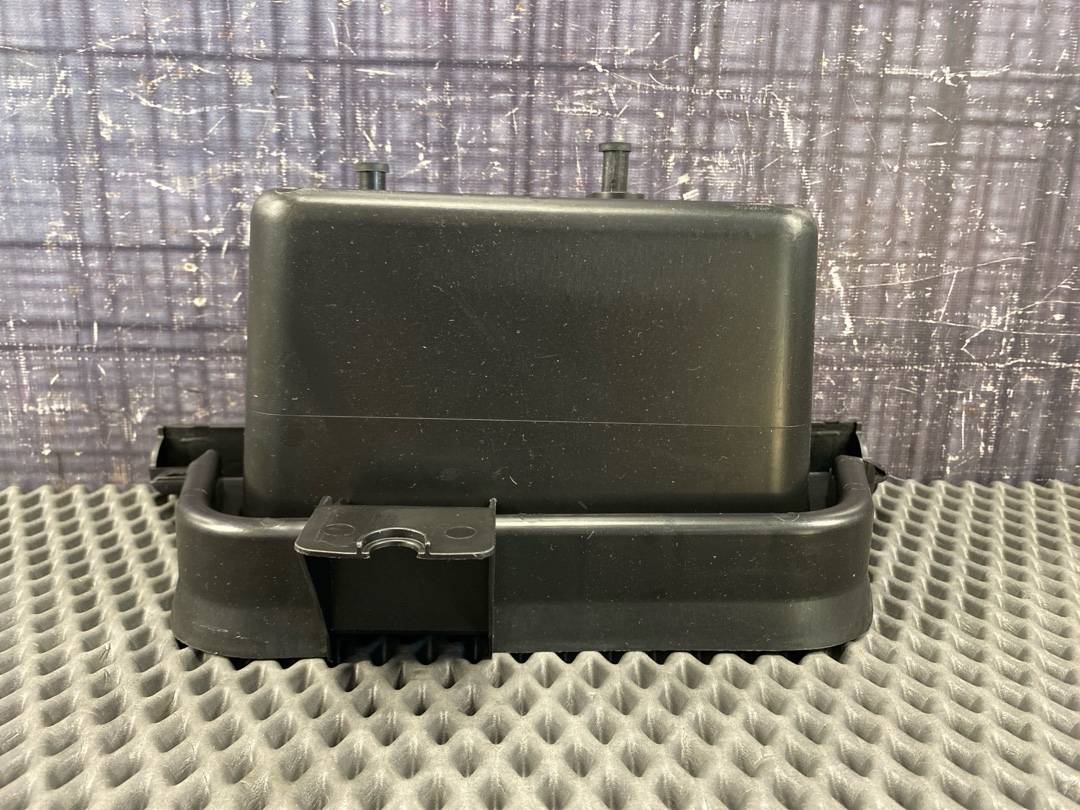 Пластик багажника, 840 рублей, Красноярск