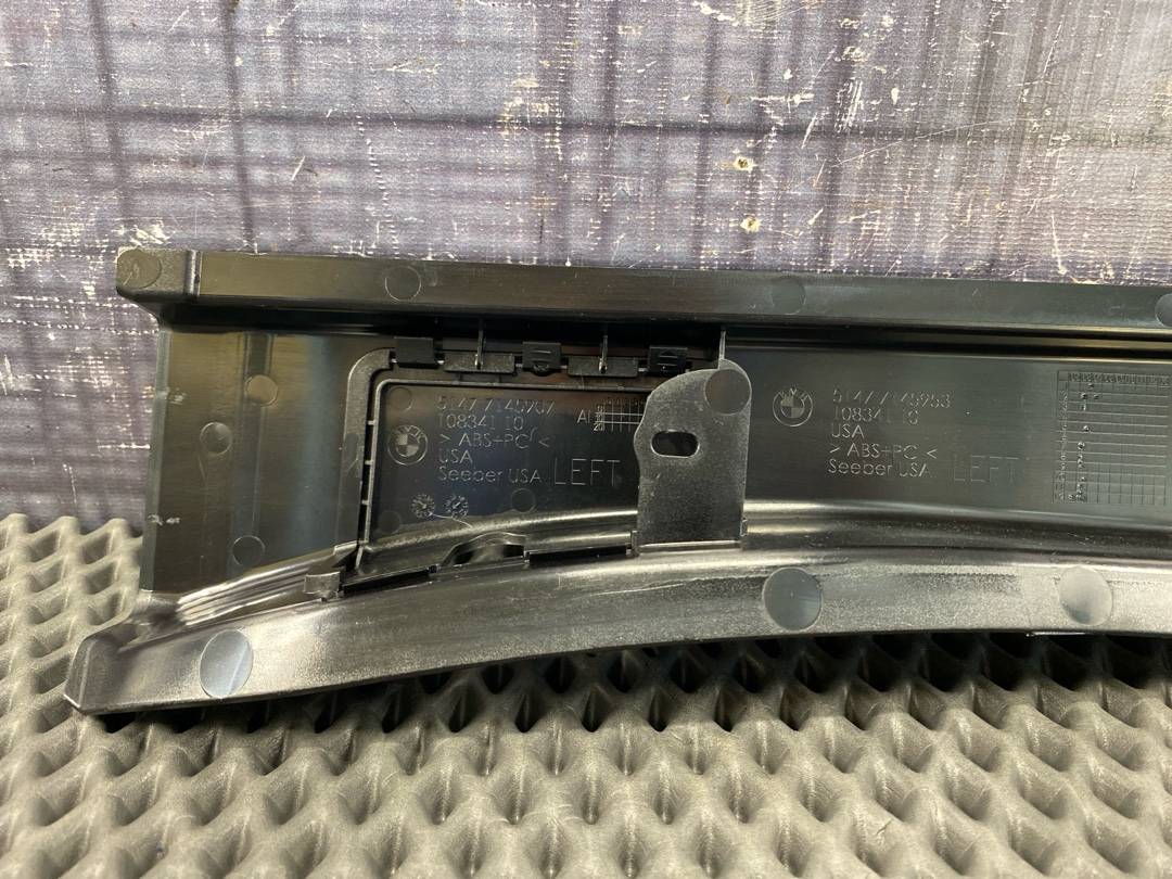 Пластик багажника, 520 рублей, Красноярск