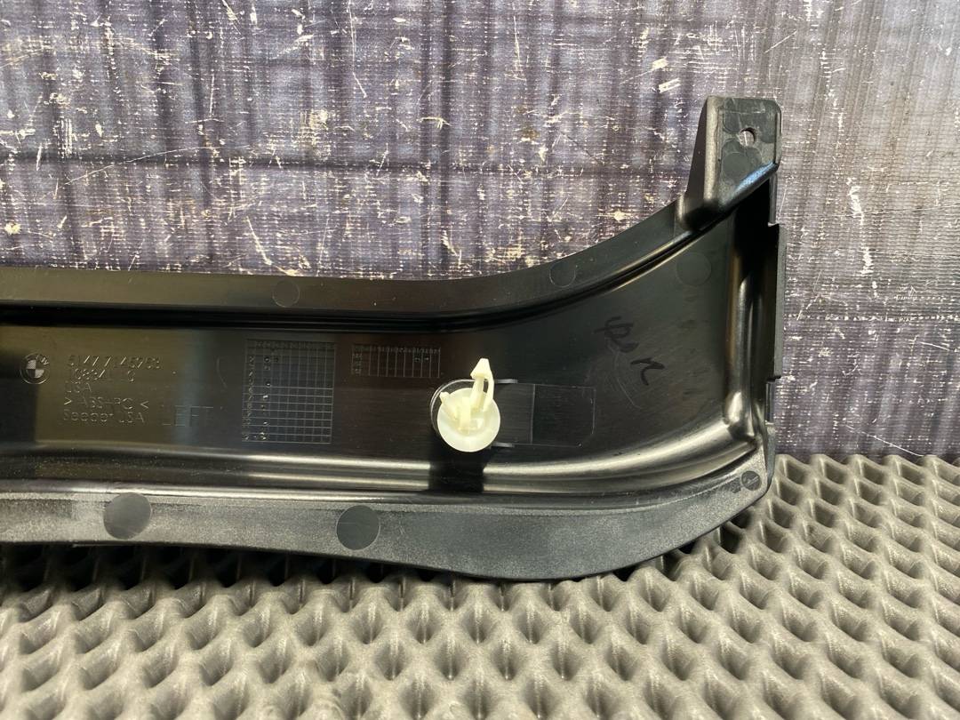 Пластик багажника, 520 рублей, Красноярск