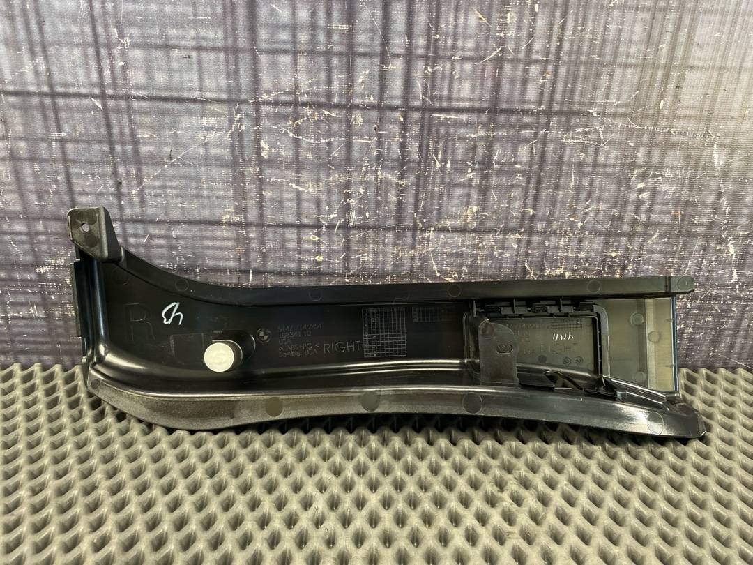 Пластик багажника, 520 рублей, Красноярск