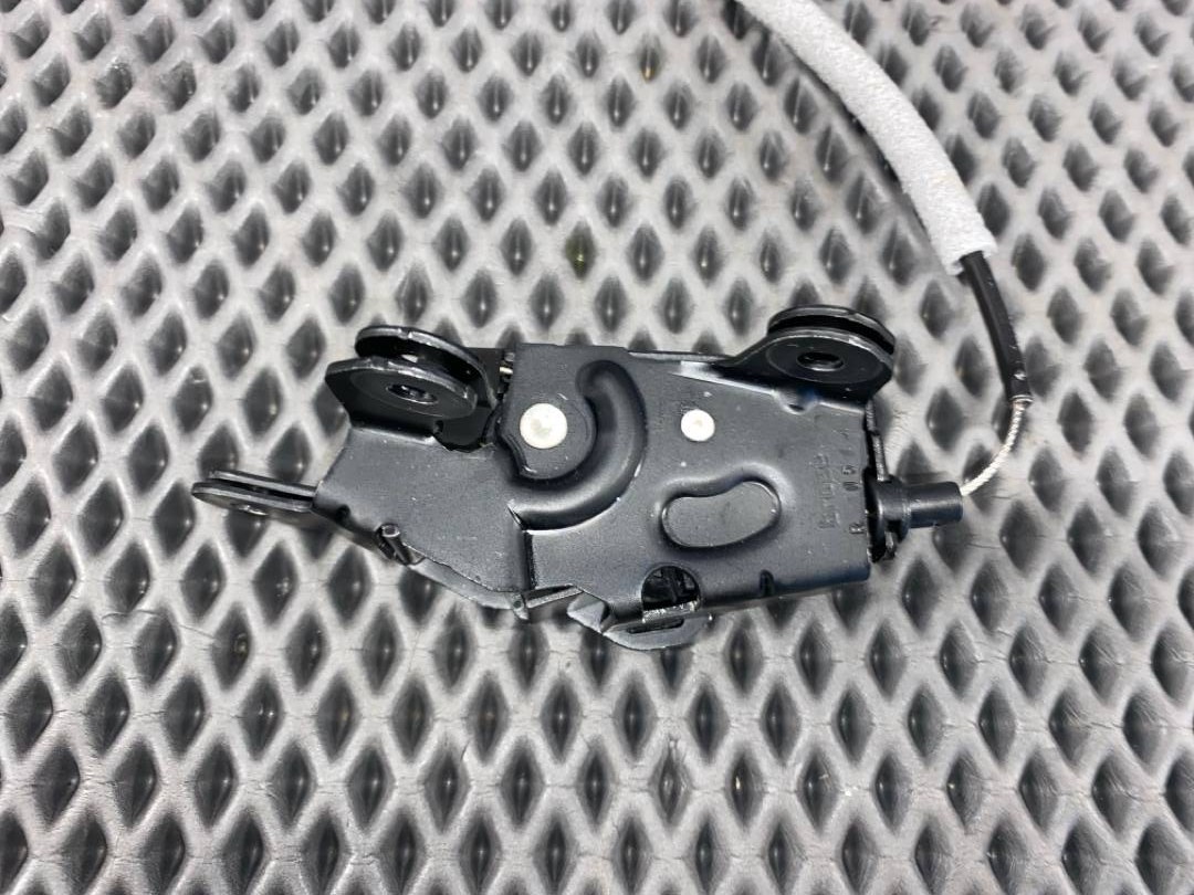 Замок багажника, 1050 рублей, Красноярск